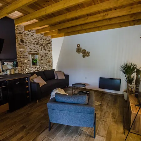 Дом отдыха Le Petit Candie *